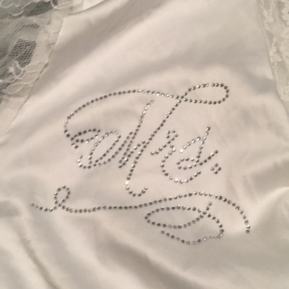 Bridal Robe - Picture 2 of 7